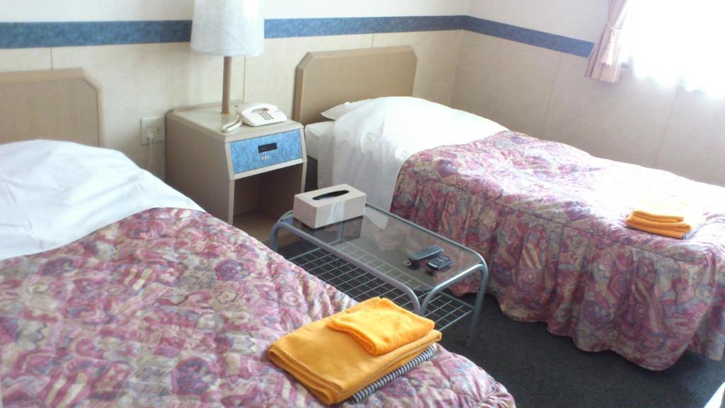 Business Hotel Motonakano Tomakomai Zimmer foto